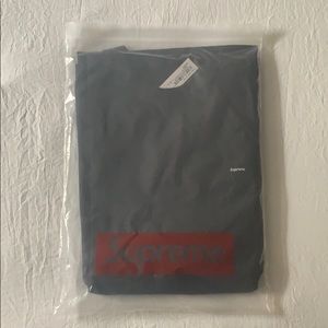 SUPREME SMALL BOX LOGO LONG SLEEVE